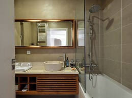 Adeste Seaview Villas
