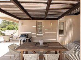 Adeste Seaview Villas