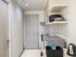 Modern Look and Restful Studio at Azalea Suites Apartment