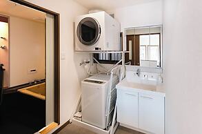 Hana Naramachi