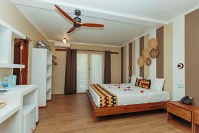 Blackstone Beach Resort