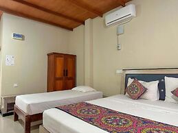 Elepath Lodge - Pinnawala