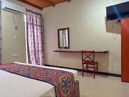 Elepath Lodge - Pinnawala