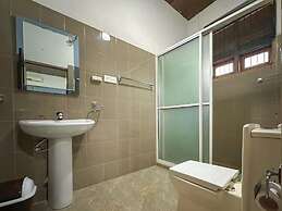 Elepath Lodge - Pinnawala