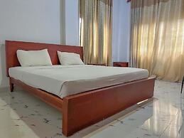 Elepath Lodge - Pinnawala