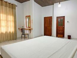 Elepath Lodge - Pinnawala