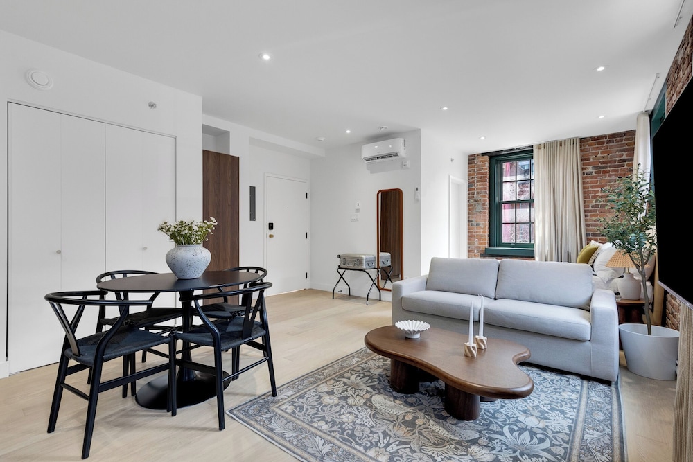The Mercer Boutique Hotel