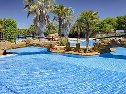 Chalet in Blanes Near the Beach & Pool