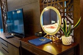Peace Hotel Ha Long