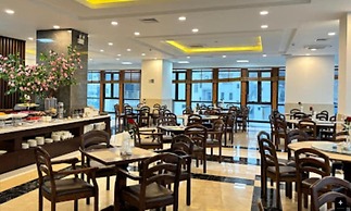 Peace Hotel Ha Long