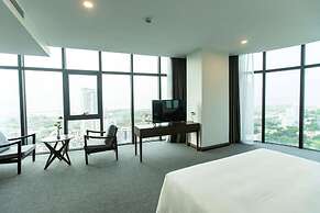Peace Hotel Ha Long