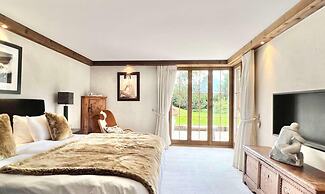 7-bedroom Chalet With Private Pool