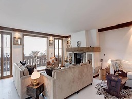7-bedroom Chalet With Private Pool