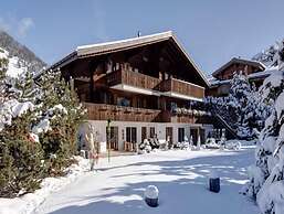 7-bedroom Chalet With Private Pool