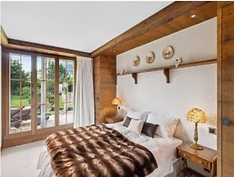 7-bedroom Chalet With Private Pool