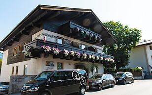 Pension Max