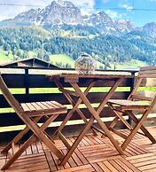 Cosy Chalet With Garden
