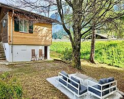 Cosy Chalet With Garden