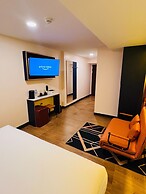 Emiri Hotel - Nana Bangkok