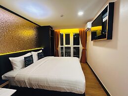 Emiri Hotel - Nana Bangkok