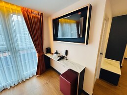 Emiri Hotel - Nana Bangkok