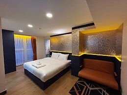 Emiri Hotel - Nana Bangkok