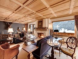 Beautiful Alpine Luxury Flat in Rougemont