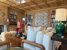 Luxurious Alpine Flat With Hotel Amenities