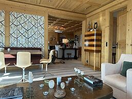 Luxurious Alpine Flat With Hotel Amenities