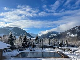 Luxurious Alpine Flat With Hotel Amenities