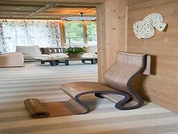 Luxurious Alpine Flat With Hotel Amenities