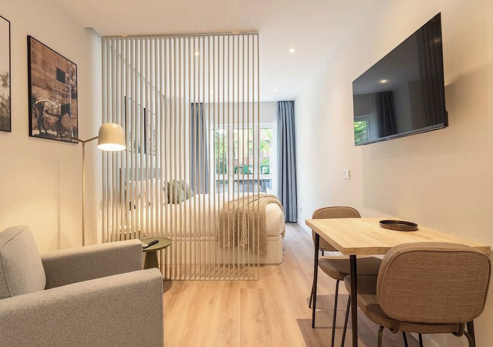 Limehome Madrid Calle Hurtado de Mendoza