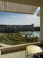 The G Einbay Golf Resort