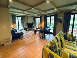 Spa Chalet on Ground Floor