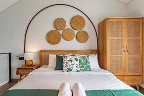 Cove Anantaha Loft & Villa