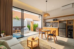 Cove Anantaha Loft & Villa