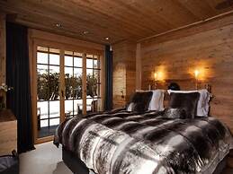 Spacious Chalet With Private Pool
