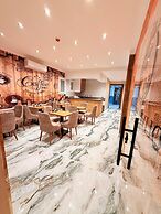 Olivia Hotel