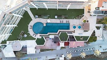 Live Aqua Private Residences La Paz