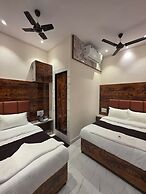 Hotel Powai Palace