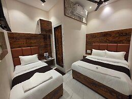 Hotel Powai Palace