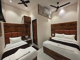 Hotel Powai Palace