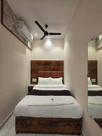 Hotel Powai Palace