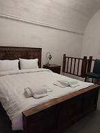 ORPHEUS BOUTİQUE HOTEL