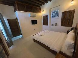 ORPHEUS BOUTİQUE HOTEL