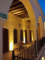 ORPHEUS BOUTİQUE HOTEL