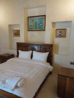 ORPHEUS BOUTİQUE HOTEL