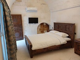 ORPHEUS BOUTİQUE HOTEL