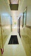 Hotel Raghavan