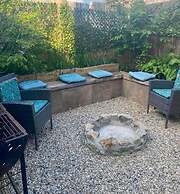 Stunning Coastal Retreat -mins From Harbour/beach